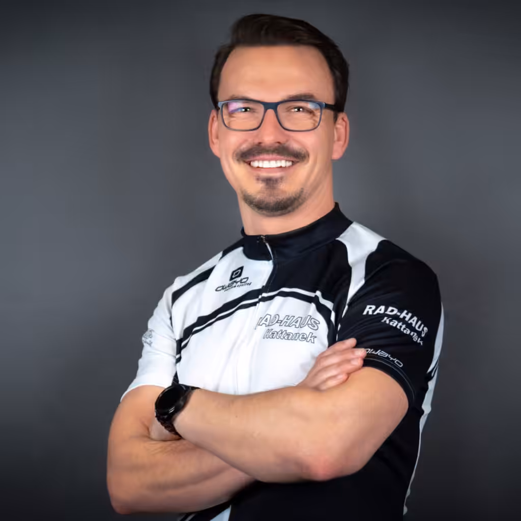 Manuel im Trikot des RAD-HAUS Kattanek